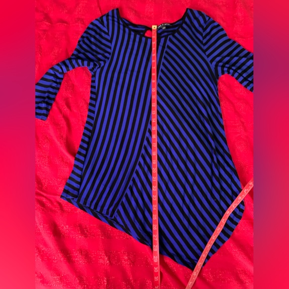 Cable & Gauge Striped Blue and Black Asymmetrical Top in Size M - Picture 10 of 10